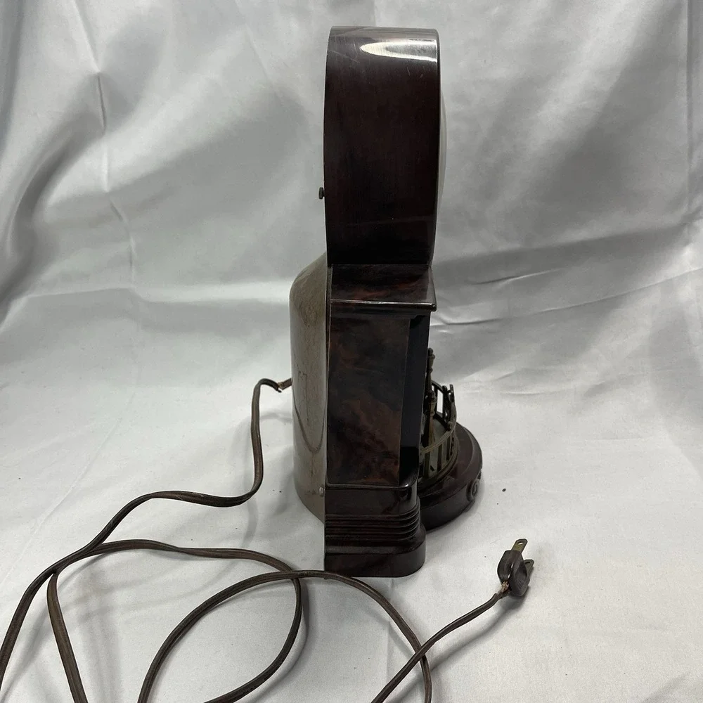 Vintage Master crafters Fireplace ANIMATED Clock Lighted Motion Lamp NOT WORKING